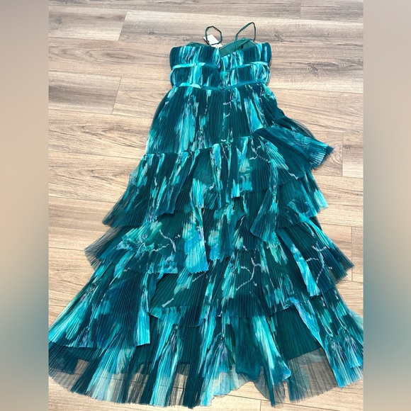 NWT! Hutch Lanza Teal Strapless Pleated Tulle Gown Size 6 - Picture 6 of 15